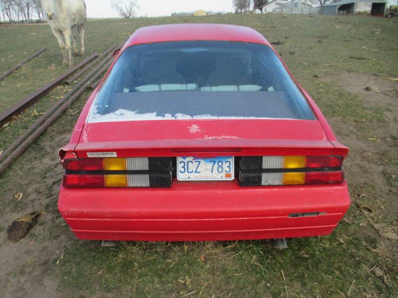 lot 101-1 image: 1990 Camaro