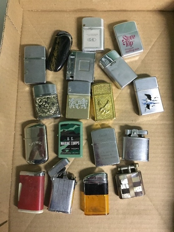 lot 2 image: Vintage Lighters
