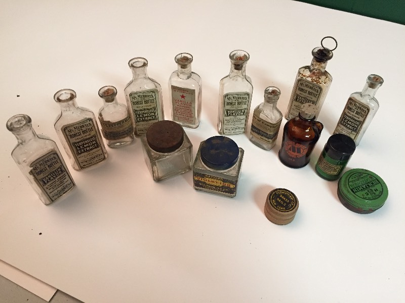 lot 20 image: Vintage Bottles McMurrays
