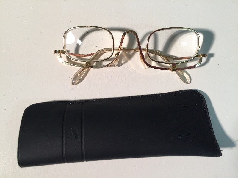 lot 93 image: Flip Down Lens Glasses & Case