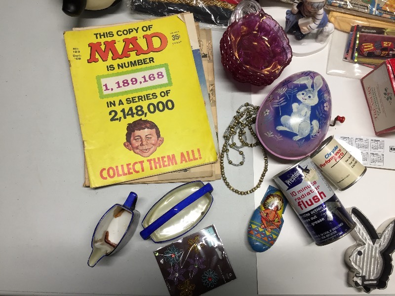 lot 108 image: Table Full of Vintage Collectibles