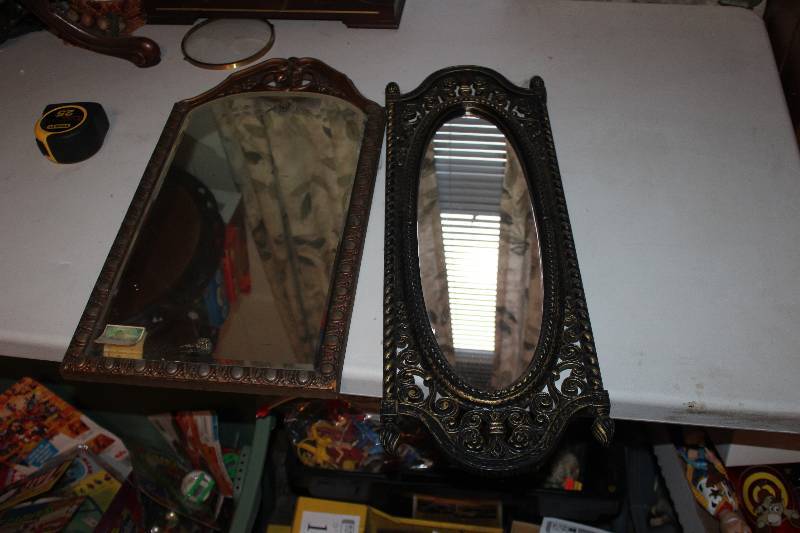 lot 153 image: Lot of (2) Decorative Framed Wall Mirrors