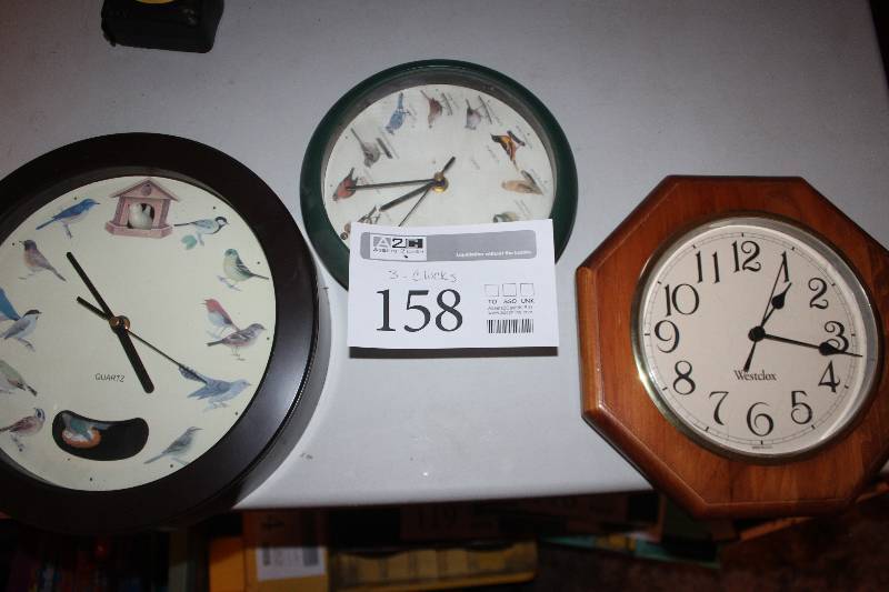 lot 158 image: Lot of (3) Wall Clocks