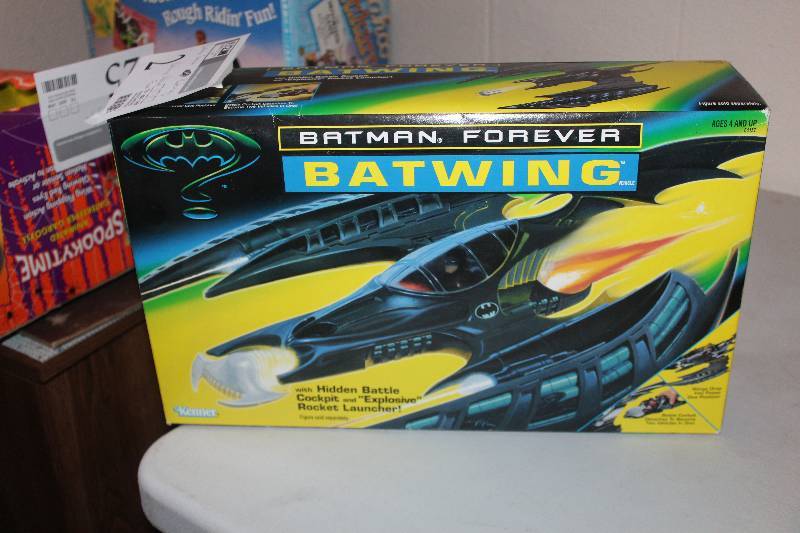 lot 2 image: Batman Forever Batwing Action Figure