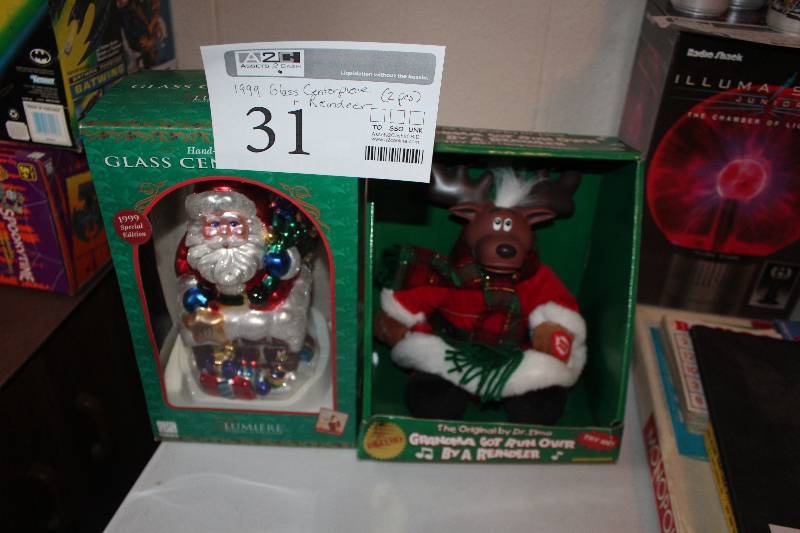 lot 31 image: 1999 2-Piece Christmas Glass Table Centerpiece & Reindeer