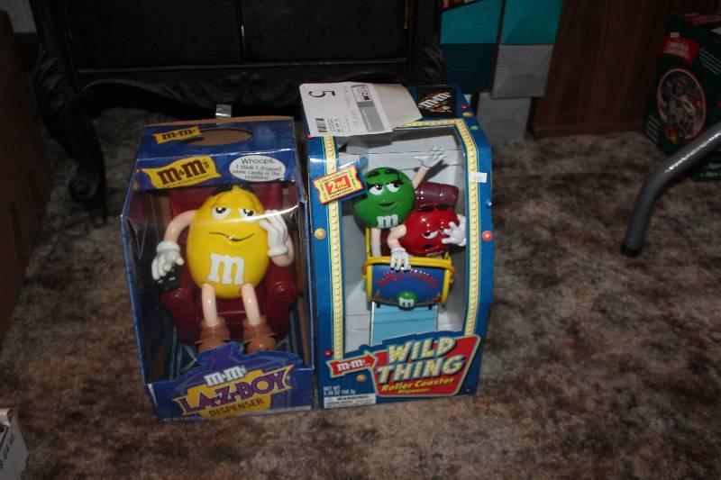 lot 5 image: Lot of (2) M&M Candy Dispensers - La-Z-Boy, Wild Thing