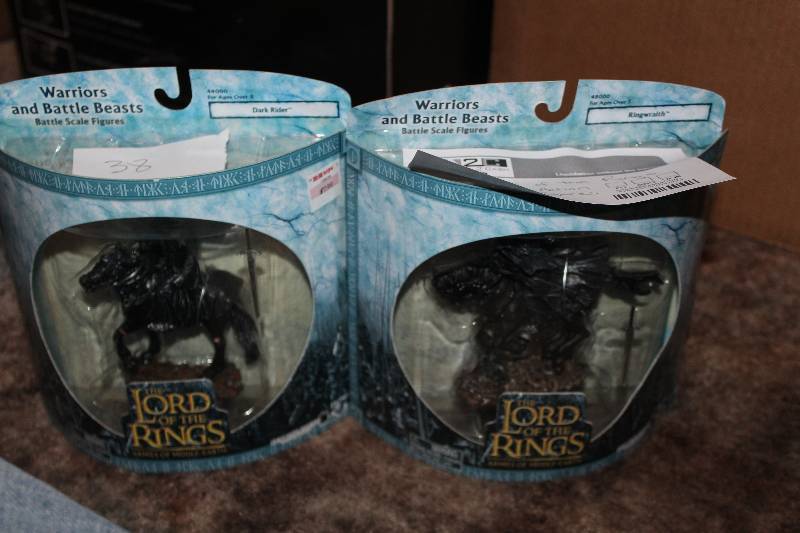 lot 38 image: Lot of (2) Lord of the Rings Warriors and Battle Beasts Action - Ringwraith, Dark Rider