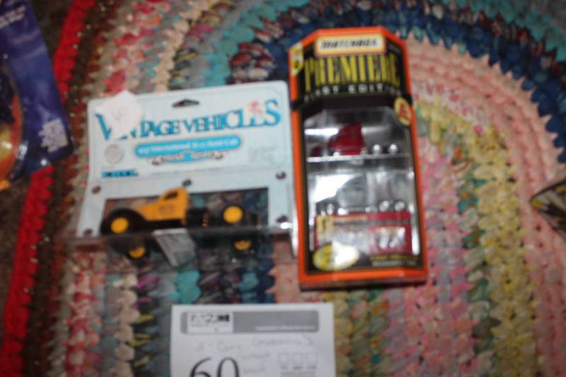 lot 60 image: Lot of (3) Vintage Vehicle,Matchbox Scale Die-cast Model Cars - Ertl 143 1947 International K-12 Semi-Cab, Matchbox First Edition First Production Kenworth T-2000