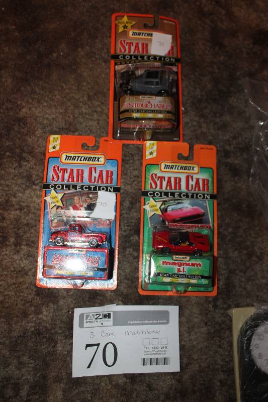 lot 70 image: Lot of (3) Matchbox 164 Scale Die-cast Cars - The Untouchables, Happy Days, Magnum PI