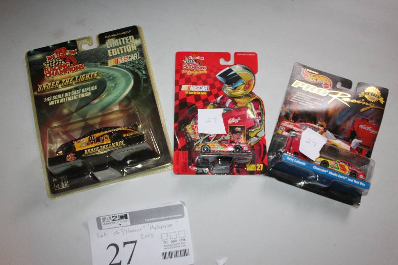 lot 27 image: Lot of (3) Hot Wheels, Racing Champions 143 NASCAR cars - #94 Under The Lights, #5 Kelloggs