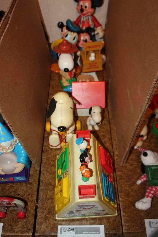 lot 52 image: 15th Table Lot of Toys