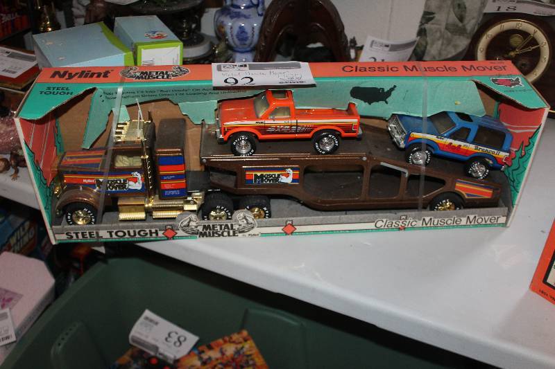 lot 92 image: Nylint Steel Tough Metal Muscle Classic Muscle Mover
