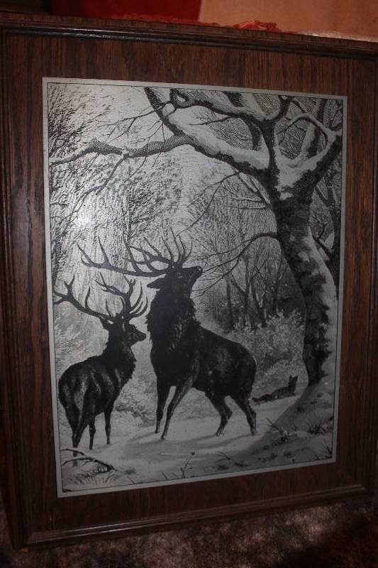 lot 140 image: Etched Deer Framed Wall Art