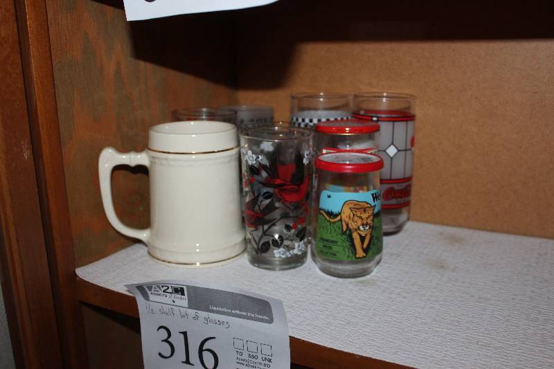 lot 316 image: 12-Shelf Lot of Glassware - Beer Steins, Glasses