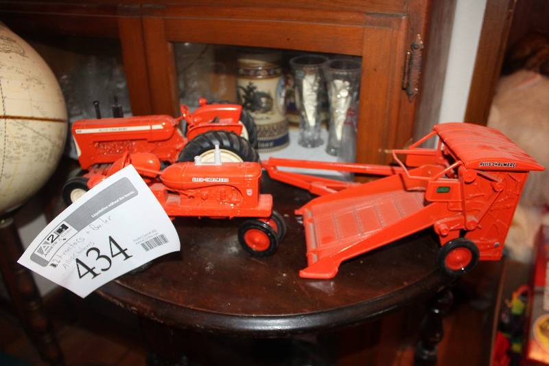 lot 434 image: Lot of (2) Allis Chalmers WD45 Tractor, Bailer