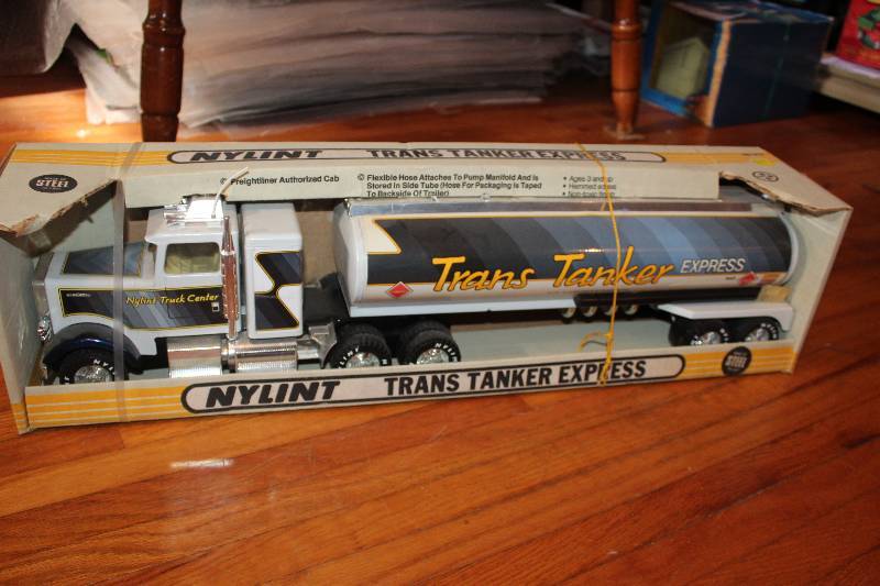 lot 438 image: Nylint Trans Tanker Express