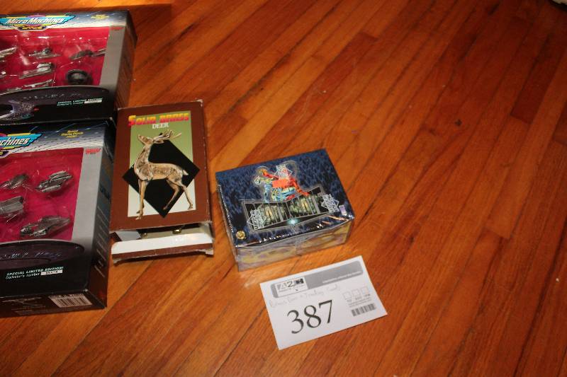 lot 387 image: Brass Deer Figure, Collectors Cards