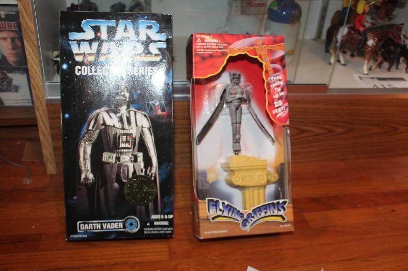 lot 377 image: Lot of (2) Action Figures - Star Wars, Flying Griffins