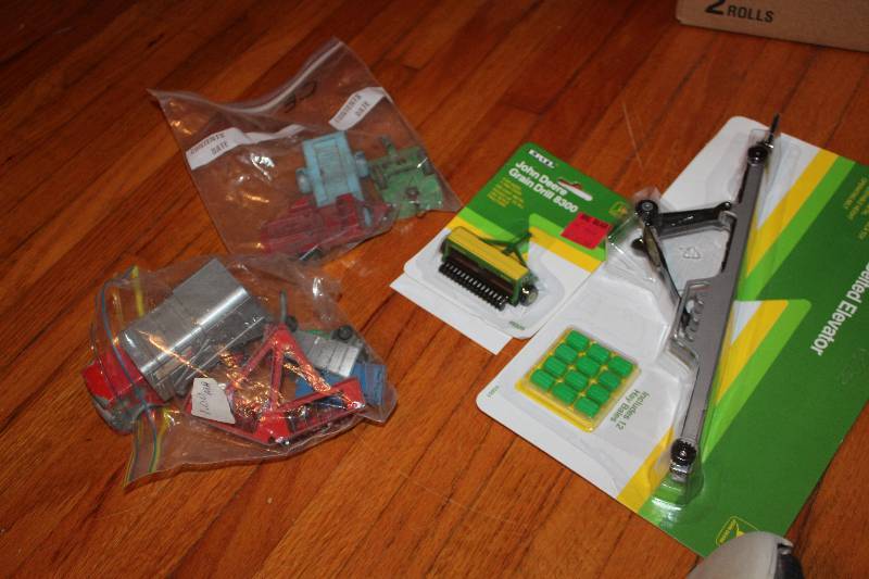 lot 350 image: Box Lot of Farm Toys
