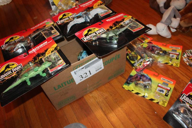 lot 321 image: Jurassic Park Action Figures, Games, Misc