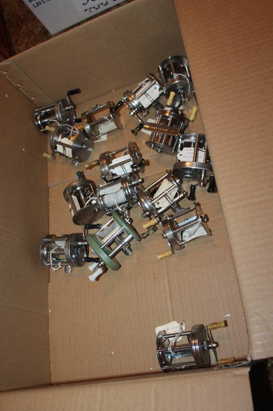 lot 584 image: Lot of (15) Fishing Reels