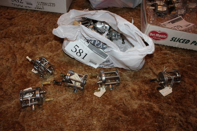 lot 581 image: Lot of (12) Fishing Reels