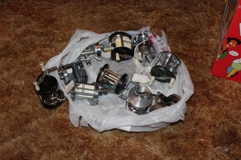 lot 578 image: Lot of (12) Fishing Reels