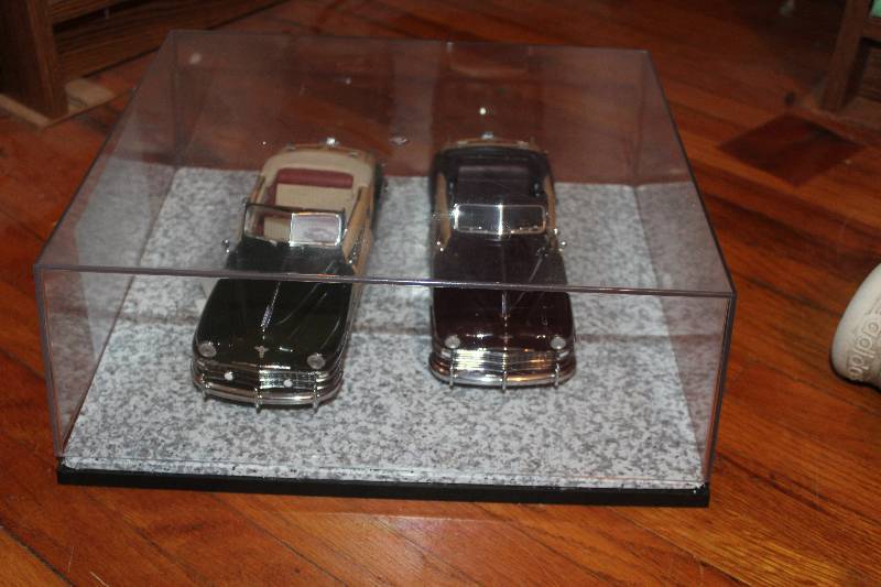lot 361 image: Lot of (2) Classic Woody Panel Cars w Case