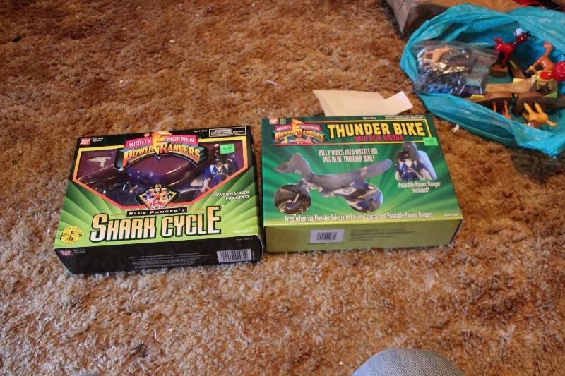 lot 548 image: Lot of (2) Power Rangers Action Figures, Motorcycle - Shark Cycle, Thunder Bike