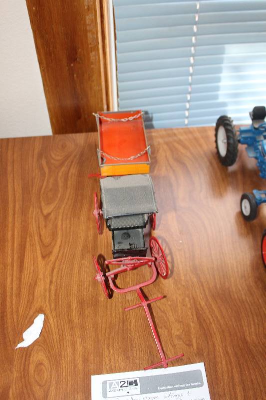 lot 593 image: Vintage John Deere Tractor Hay Wagon, Pull Cart