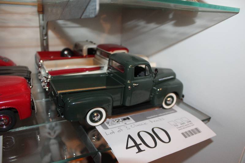 lot 400 image: Lot of (3) Classic Trucks