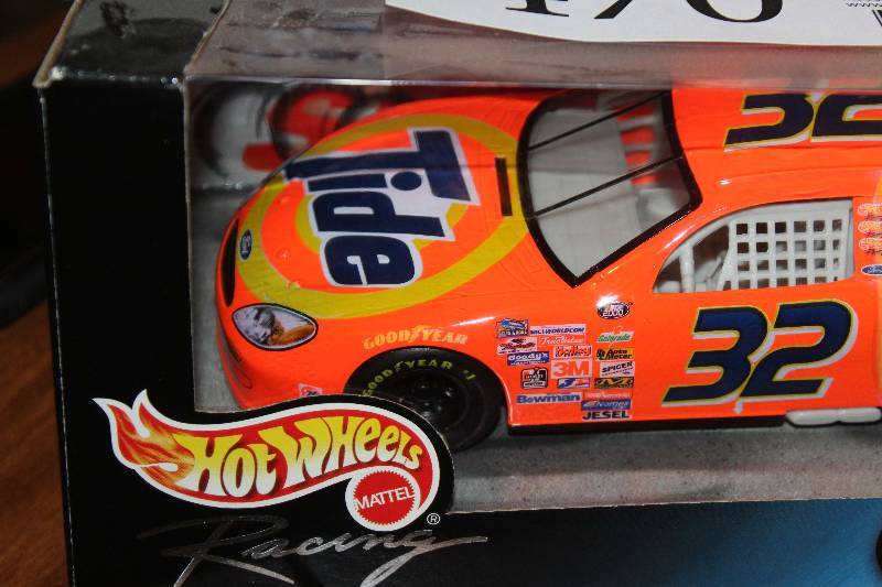 Lot of (2) 1:18 NASCAR Die-Cast Cars - Hot Wheels #32 Tide, Racing ...