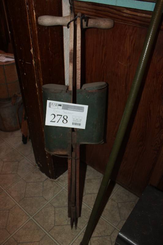 lot 278 image: Corn Seeder