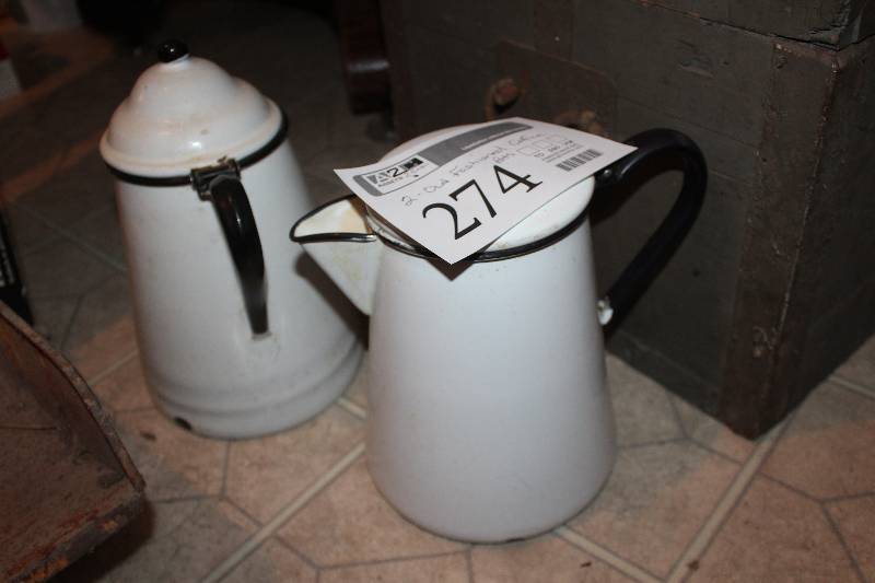 lot 274 image: Lot of (2) Old Fashioned Coffee Pots w Lids