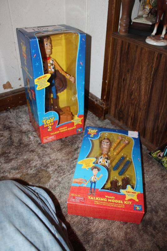 lot 185 image: Lot of (2) Toy Story 2 Woody Action Figures