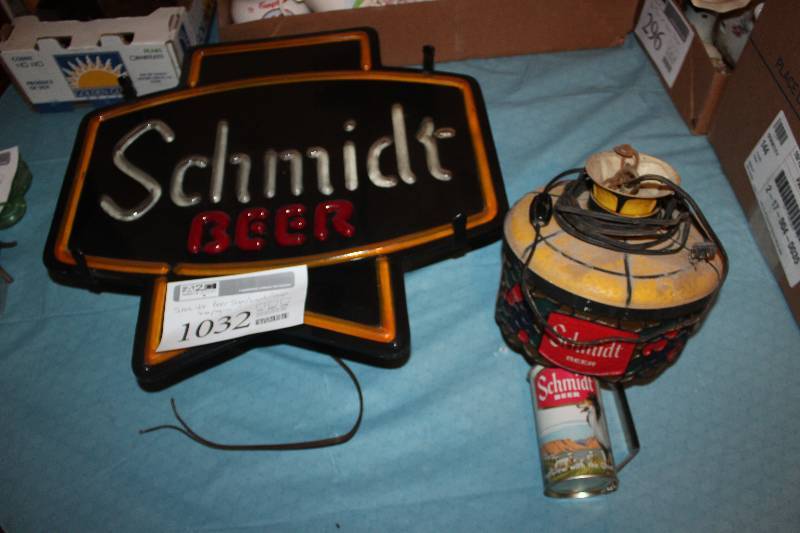 lot 1032 image: Schmidt Beer Wall Light, Hanging Lamp
