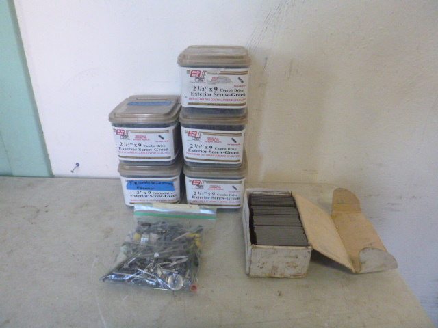 lot 10 image: Miscellaneous Nails and Screws
