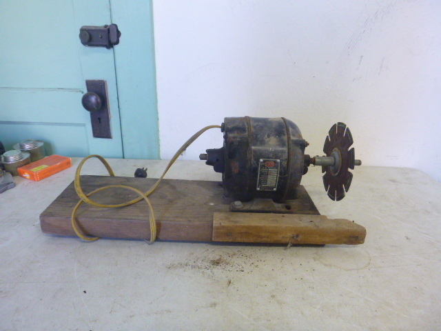 lot 16 image: K-C A.C. Motor