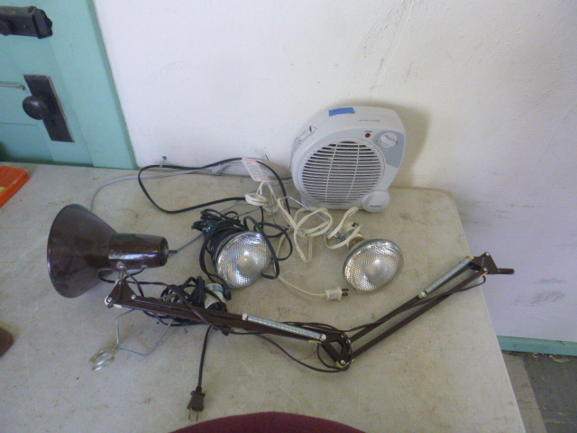 lot 44 image: 4 Lights