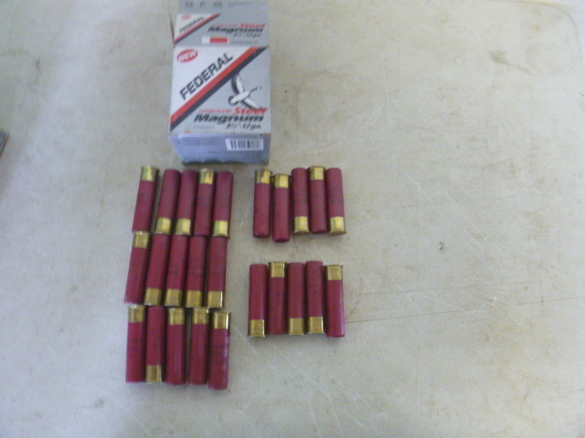 lot 106 image: 25 Federal 12 Gauge Steel Shells