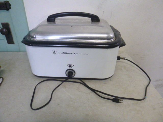 lot 115 image: Westinghouse Electric Roaster