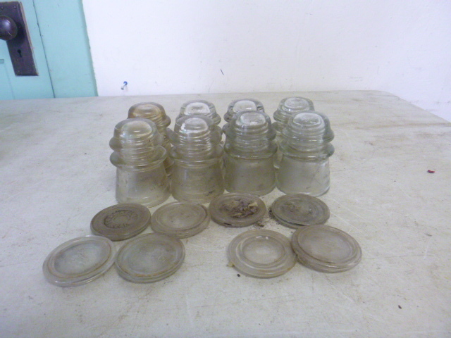 lot 159 image: Lot of Insulators