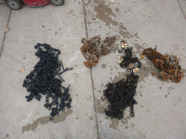 lot 165 image: 5 ATV Tire Chains
