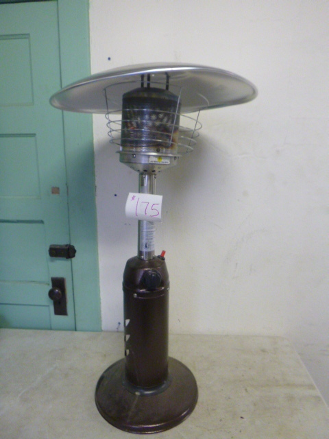 lot 175 image: Patio Heater