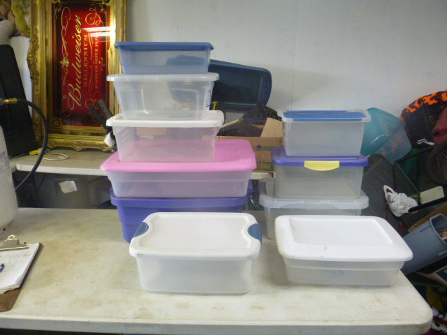 lot 191 image: Miscellaneous Storage Totes
