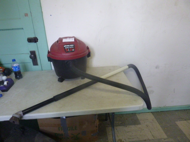 lot 199 image: Shop Vac WetDry Vacuum