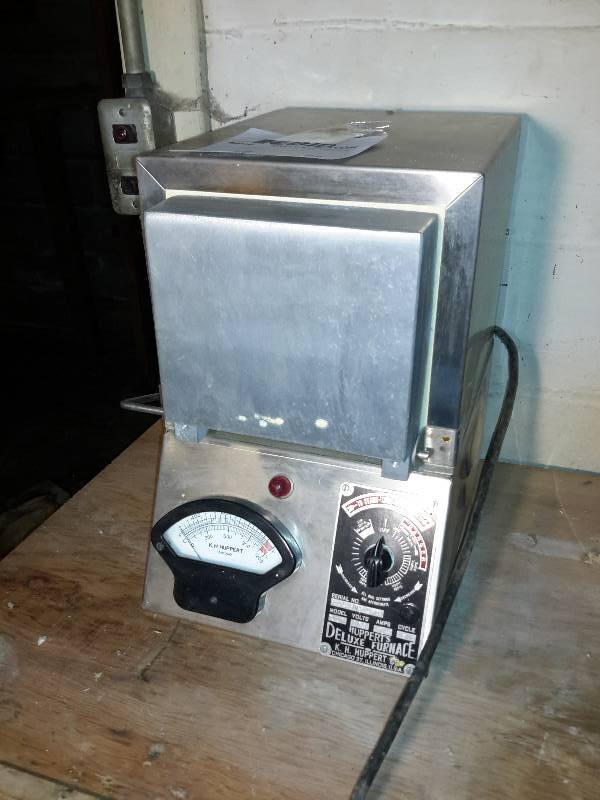 lot 92 image: HUPPERTS Deluxe Furnace KILN