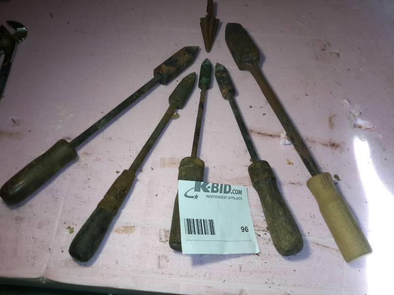 lot 96 image: 5 Various size soldering irons