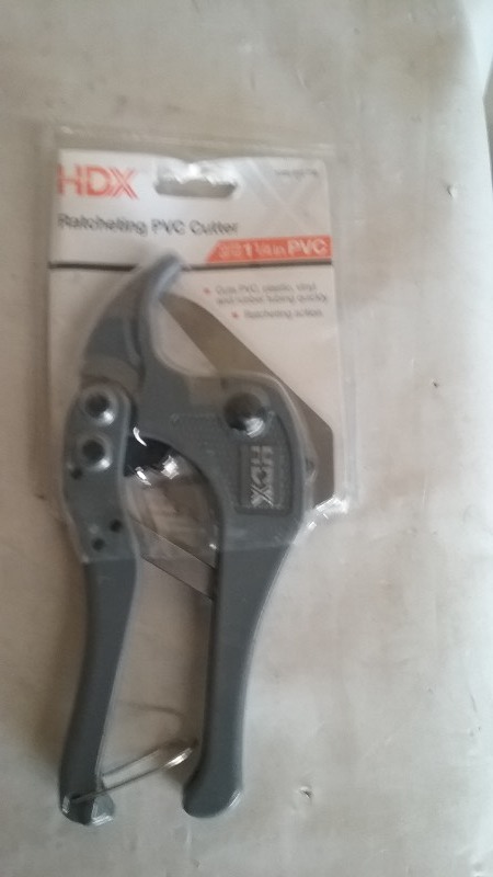 Rigid Telescoping Wrench with Light