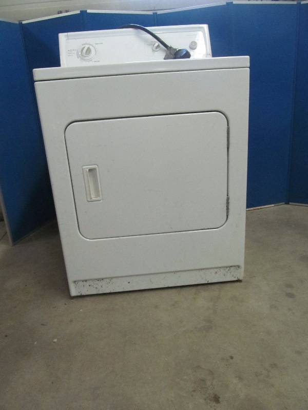 lot 9 image: Kenmore dryer